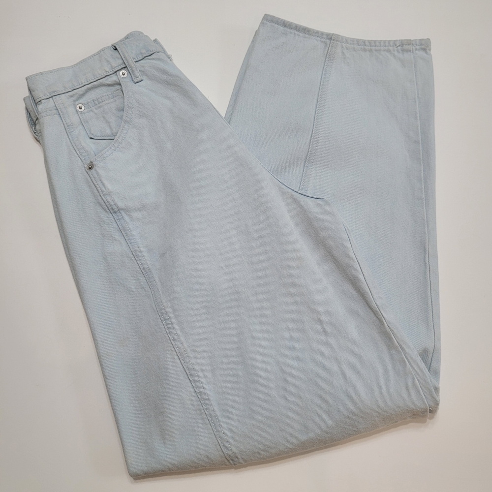 Universal Thread High-Rise Curved Leg Barrel Ballow Light Wash Jeans  Size 6 - Picture 14 of 16